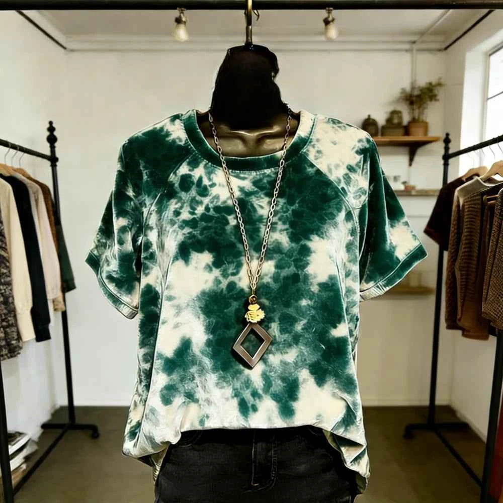 Women's Gradient Animal Print T-Shirt – Soft Feel Short Sleeve Loose Fit Casual Streetwear Top
