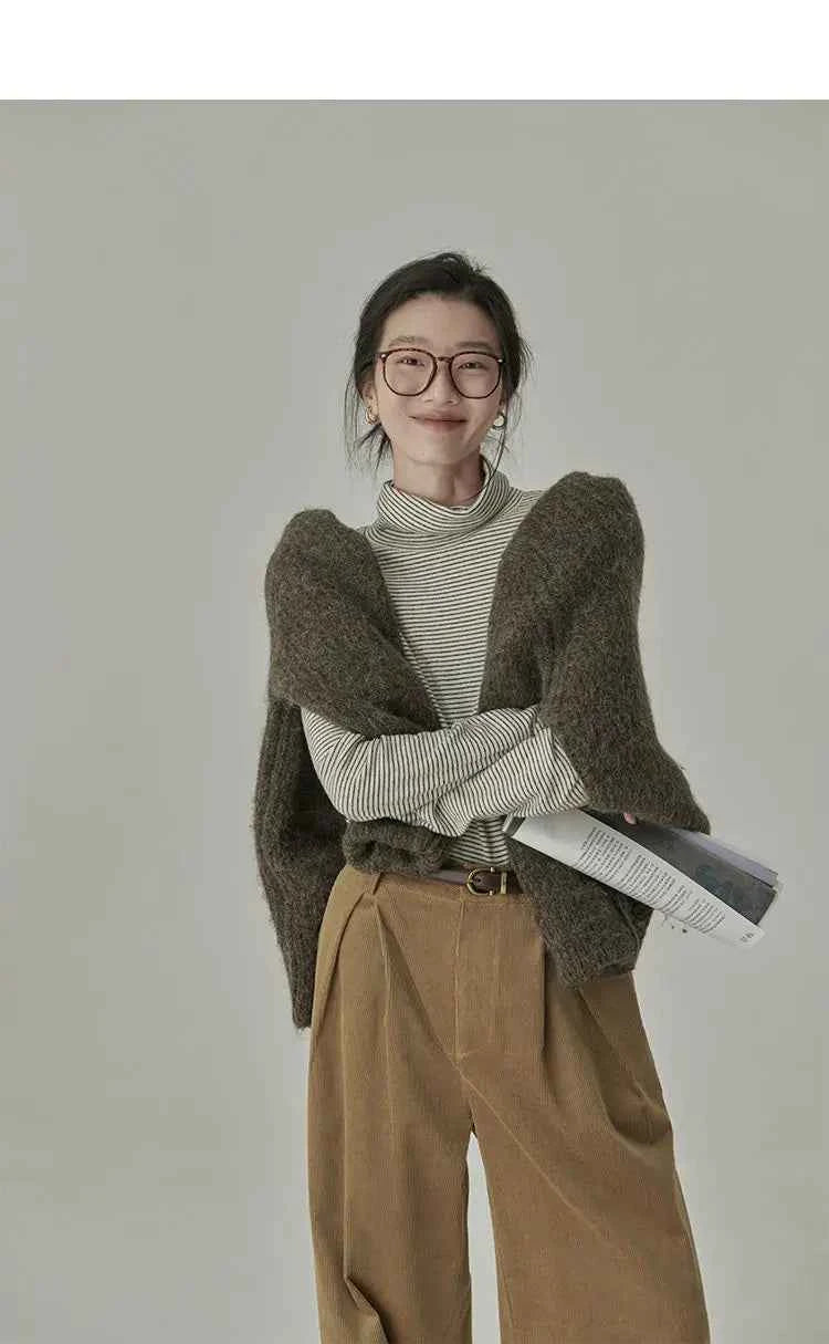 Women's Striped Long Sleeve Turtleneck T-Shirt – Cozy Elegant Korean Style Casual Spring T-Shirt