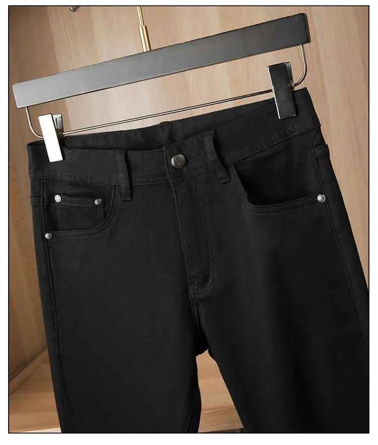Men's Pure Black Slim Fit Jeans – Light Luxury Stretch Straight Leg Pants 2025