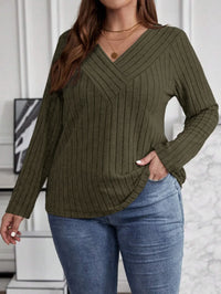 Women's Plus Size V-Neck Sweater – Solid Color Long Sleeve Pullover Top