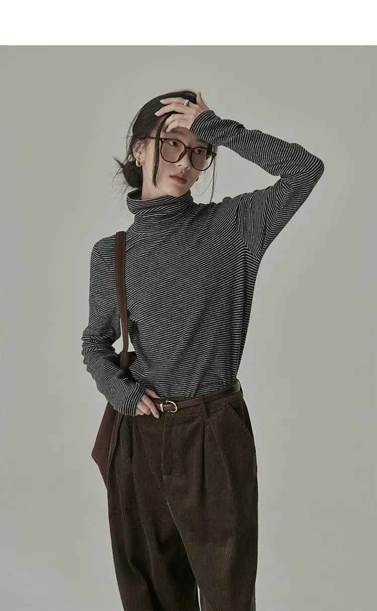 Women's Striped Long Sleeve Turtleneck T-Shirt – Cozy Elegant Korean Style Casual Spring T-Shirt