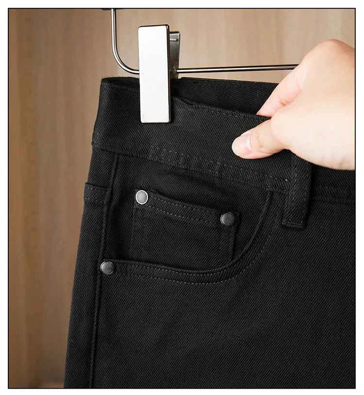 Men's Pure Black Slim Fit Jeans – Light Luxury Stretch Straight Leg Pants 2025