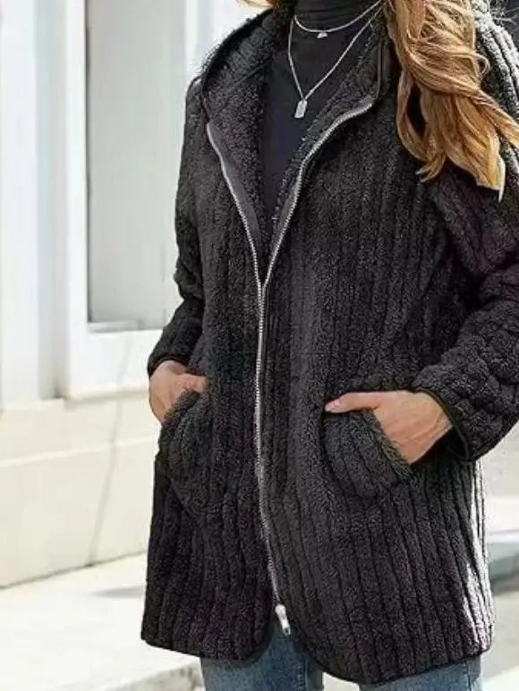 Women's Plus Size Teddy Zip Coat – Warm Hooded Winter Jacket with Pockets