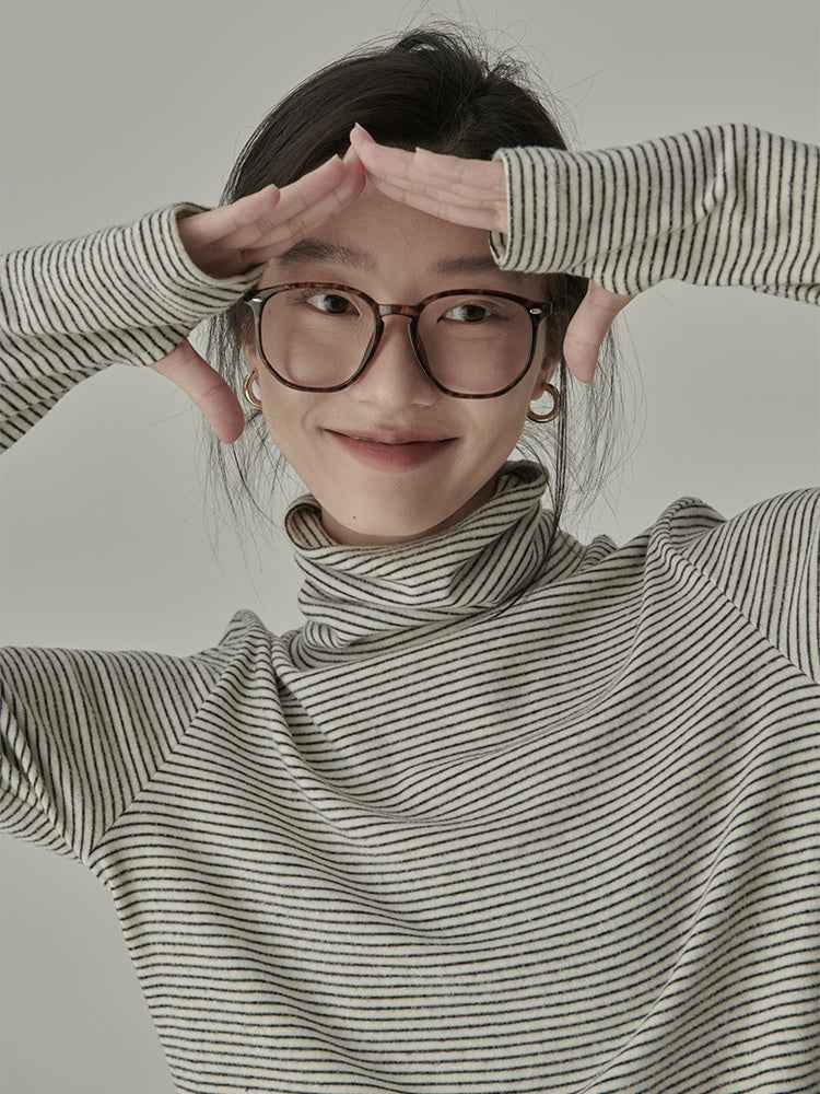 Women's Striped Long Sleeve Turtleneck T-Shirt – Cozy Elegant Korean Style Casual Spring T-Shirt