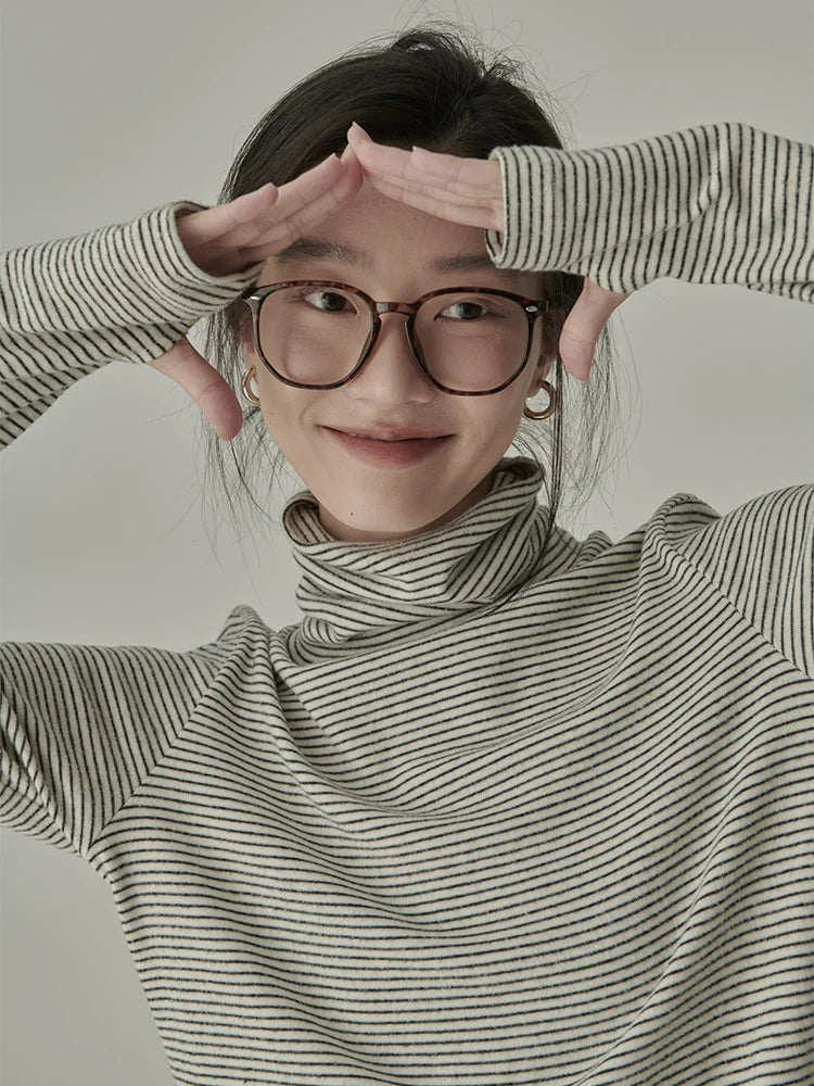 Women's Striped Long Sleeve Turtleneck T-Shirt – Cozy Elegant Korean Style Casual Spring T-Shirt