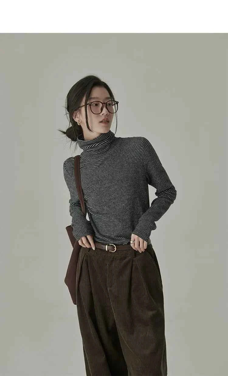 Women's Striped Long Sleeve Turtleneck T-Shirt – Cozy Elegant Korean Style Casual Spring T-Shirt