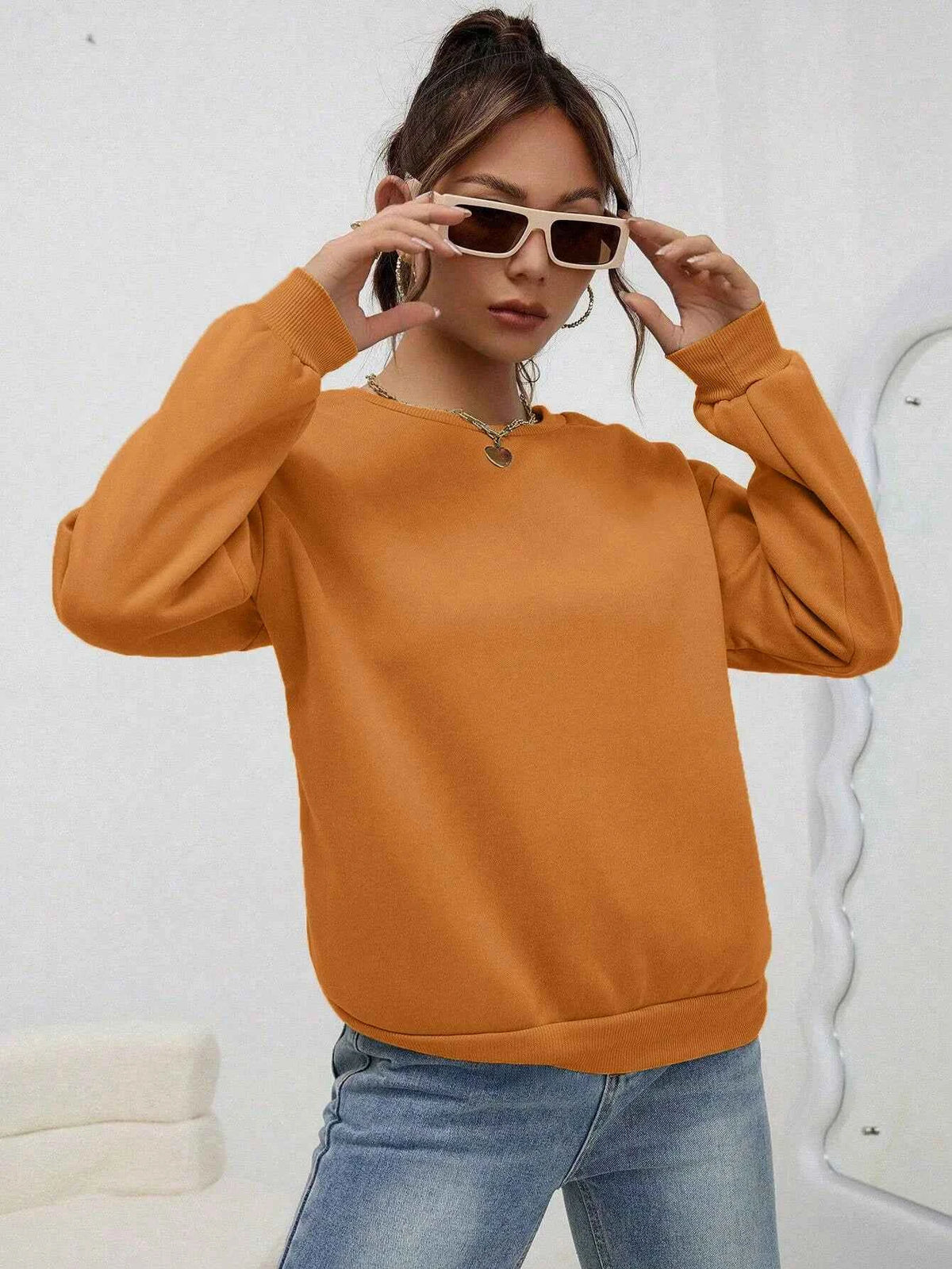 Women's Casual Solid Color Sweatshirt – Loose Fit Crewneck Fashion Pullover