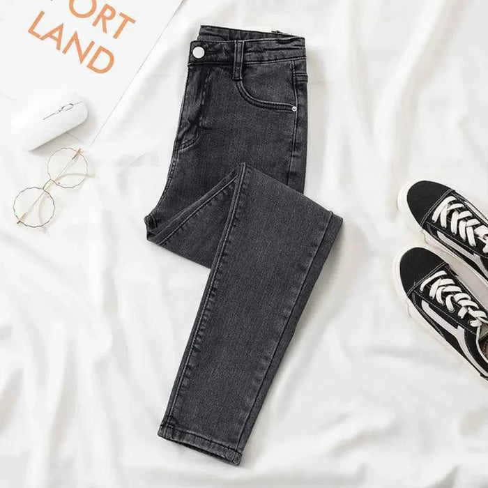 Women's Black Grey Slim Fit Jeans – Chic Cropped Smoothing Denim Pants