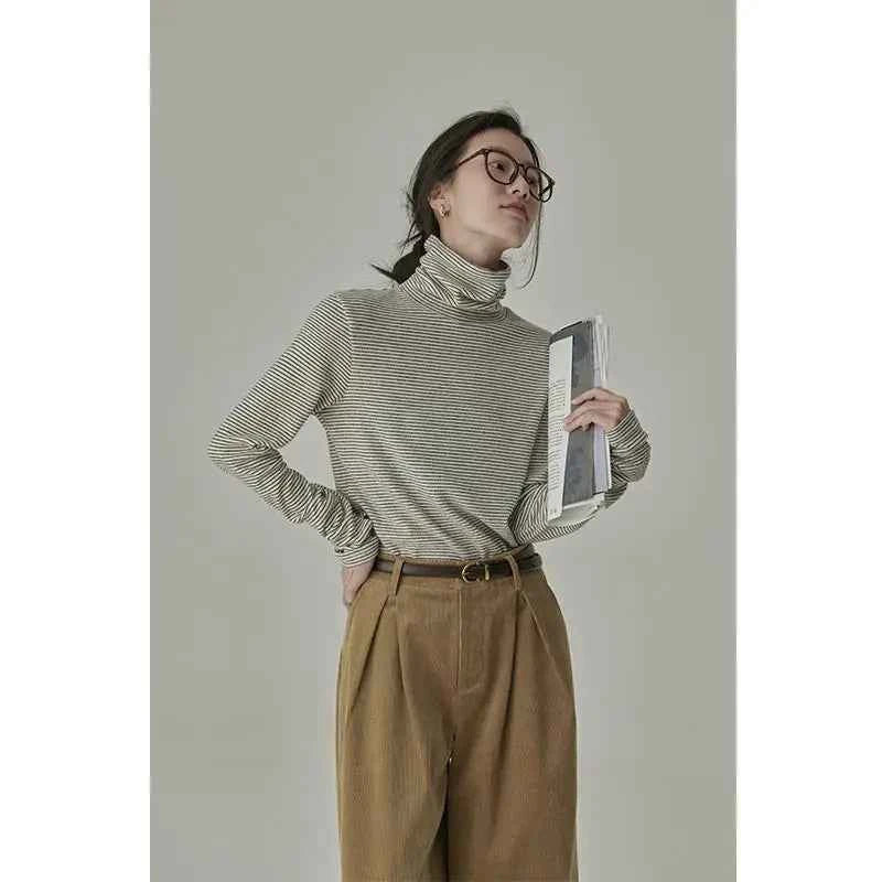 Women's Striped Long Sleeve Turtleneck T-Shirt – Cozy Elegant Korean Style Casual Spring T-Shirt