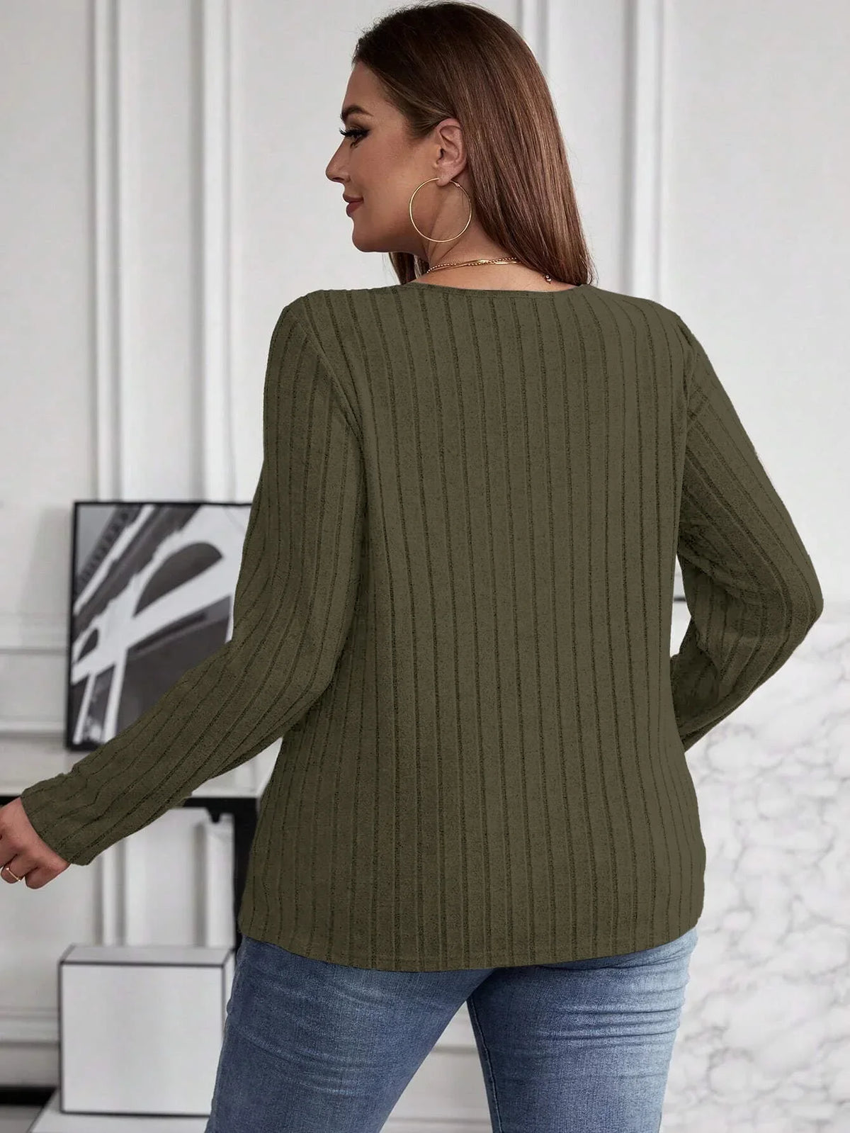 Women's Plus Size V-Neck Sweater – Solid Color Long Sleeve Pullover Top